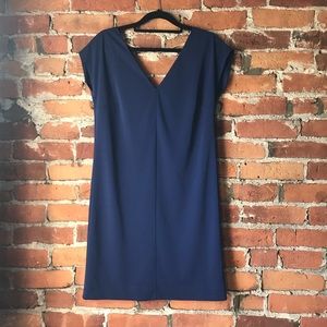 Susana Monaco • V-Neck Shift Dress